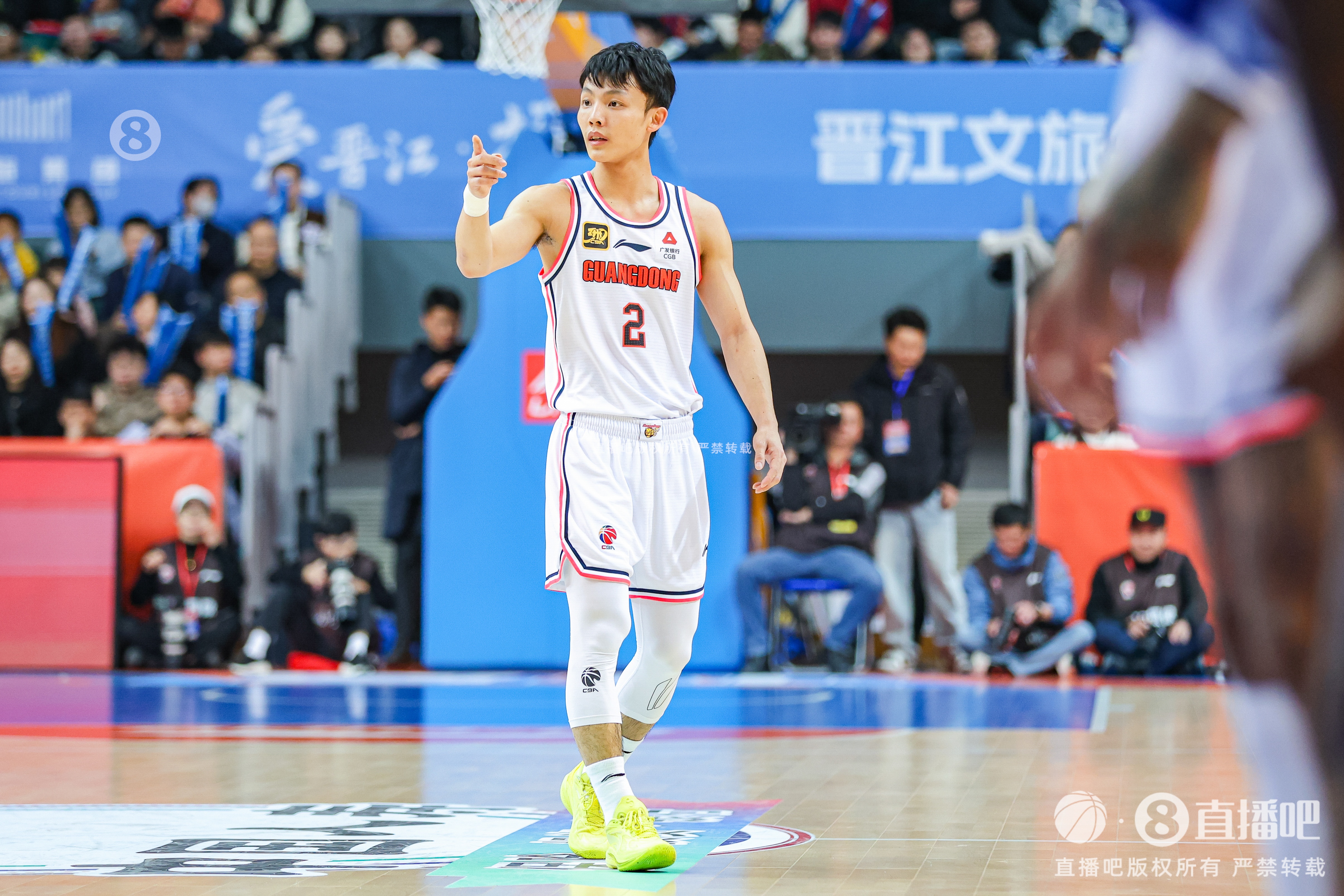 徐杰：身高不是打籃球的唯一標準 努力、勤奮、自律也是天賦