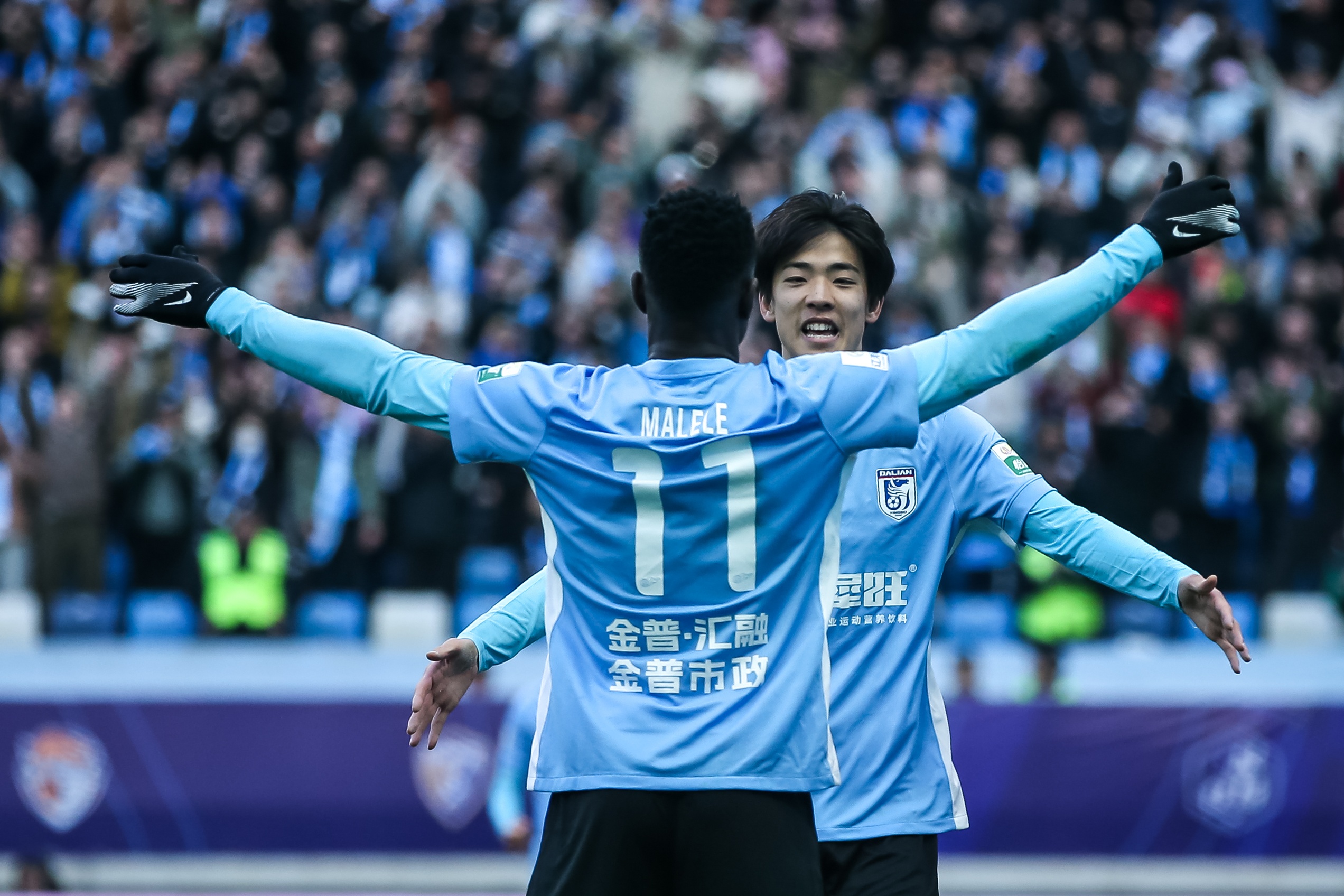 青春風暴刮起來！19歲朱鵬宇&18歲王鈺棟處子球 19歲李新翔1射2傳